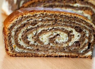 Razkrivamo recept: božanska potica, ki ni čisto klasična!