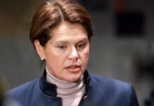 STEVANOVIĆ BREZ ZAVOR: Bratuškovi nalil čistega vina sredi oddaje na POP TV