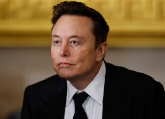 Elon Musk napoveduje vojno in to prav kmalu…