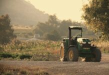 Kdo ogroža slovenskega kmeta?