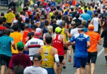 Maratonci tečejo zadnji krog: bo afera Fotopub razkrila zlobo levih in ali bo Repić po razkritju ostal cel?