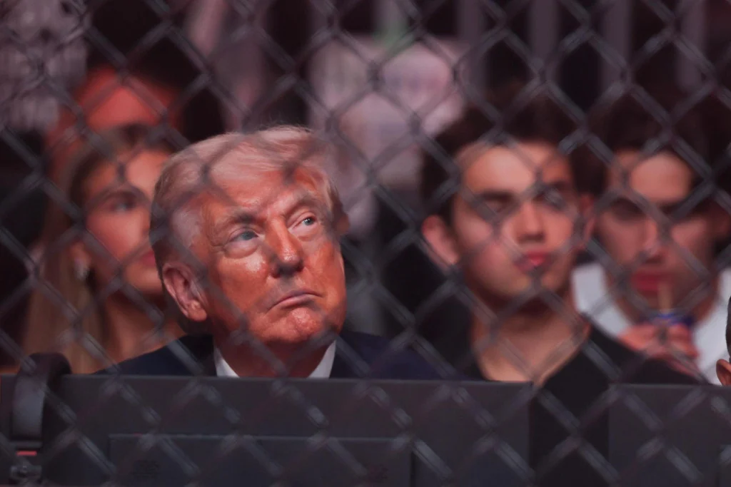 TRUMP SE ZABAVA, MEDTEM KO SE VANCE POGAJA Z IRANOM