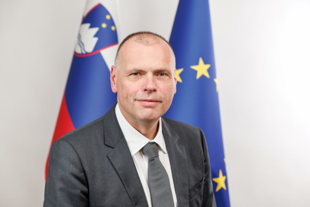 Ljubljana, DZ.Portret kandidata za ministra za pravosodje Mihaela Zupancica.