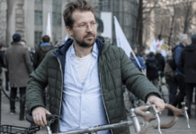 Kako izgleda Svoboda v praksi – milijoni za leve nevladne organizacije Metelkove 6, medtem ko denarja za zdravstvo in šolstvo ni bilo: kdo v resnici živi od državnega denarja?